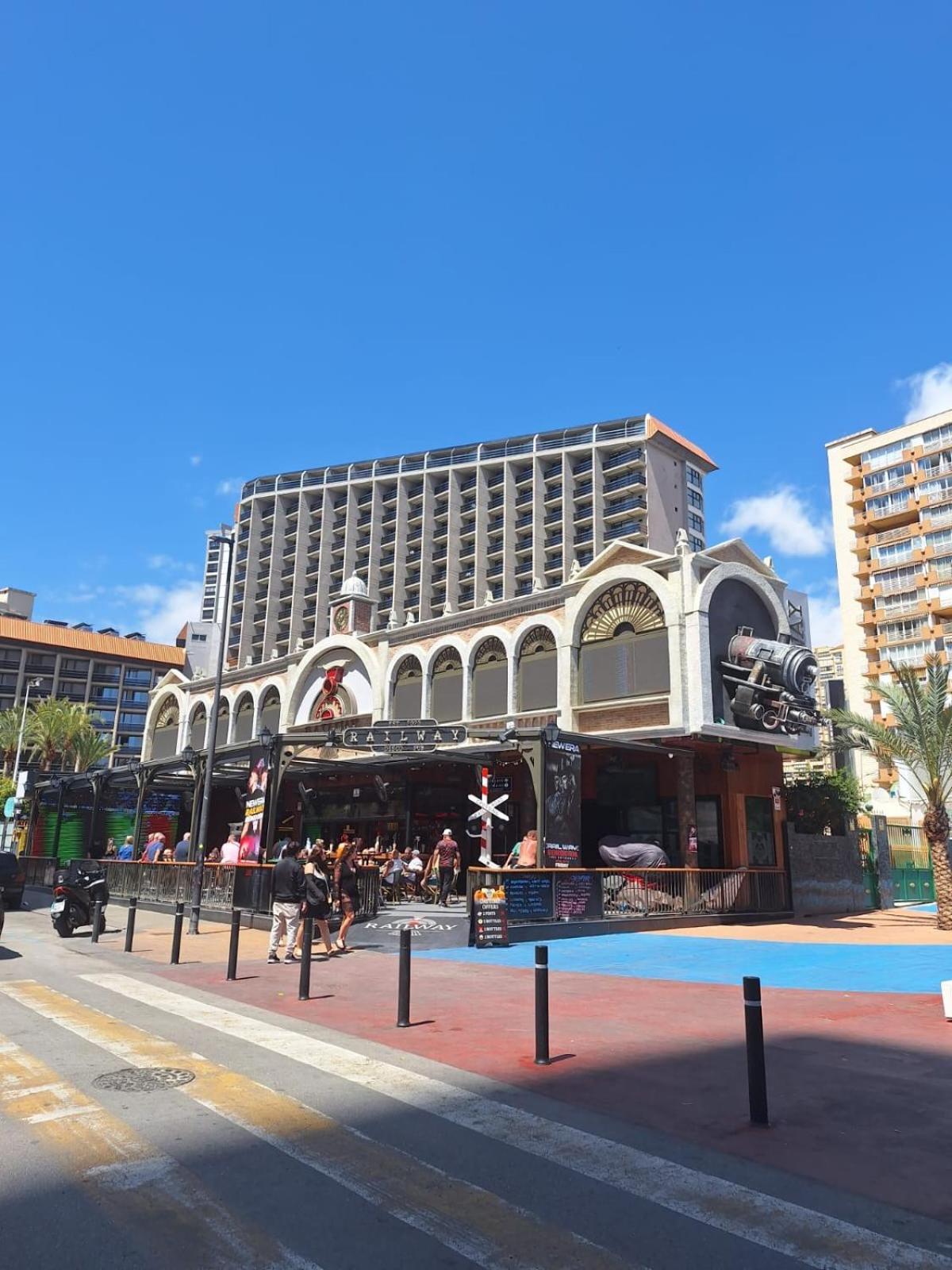Apartment Club Zone *